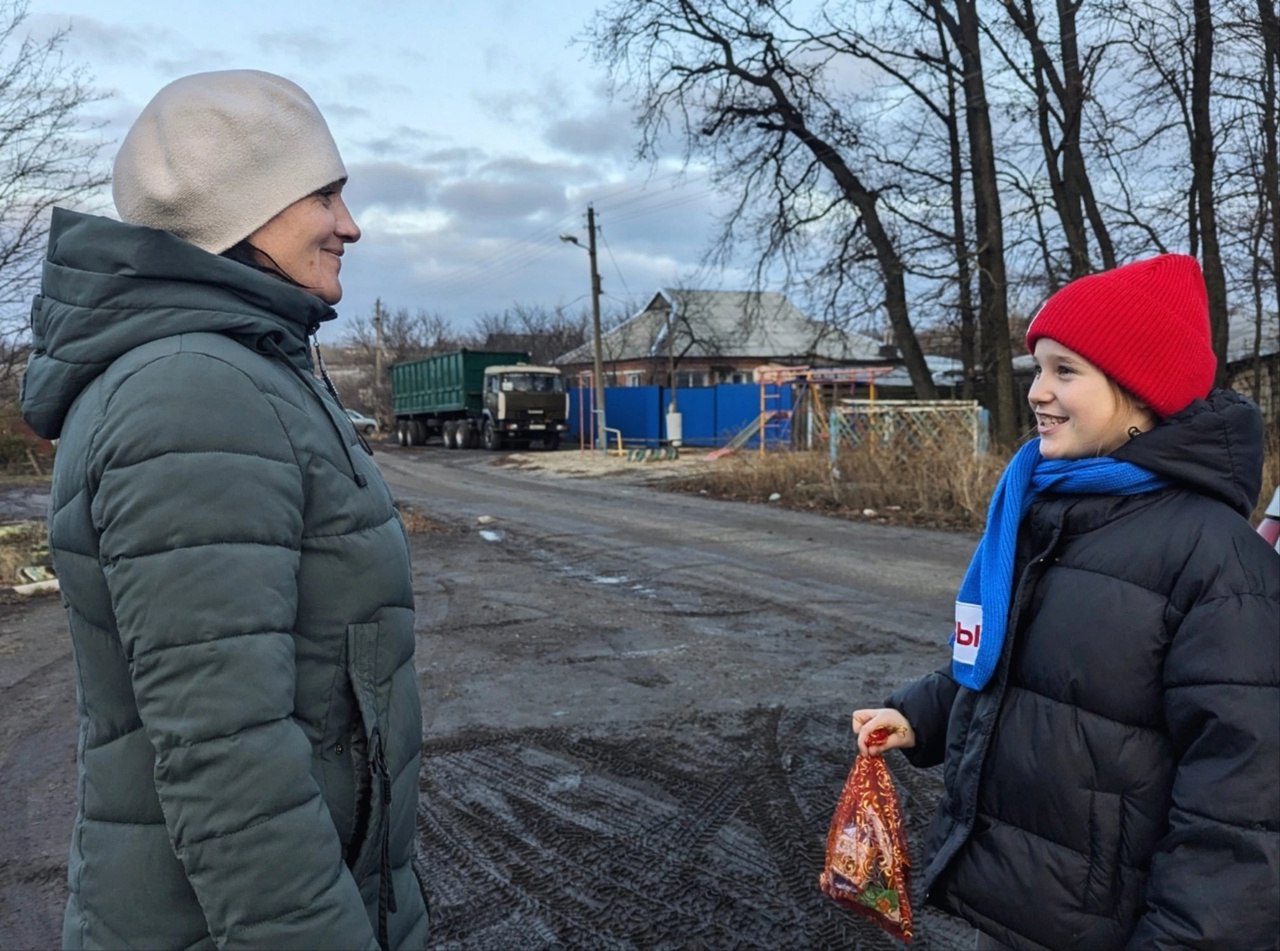 Шебекинские активисты Движения Первых поздравили детей военнослужащих.