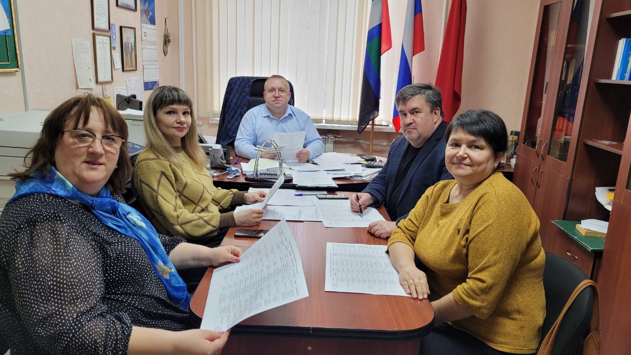 Шебекинская ТИК проводит Рабочие встречи с председателями участковых избирательных комиссий.