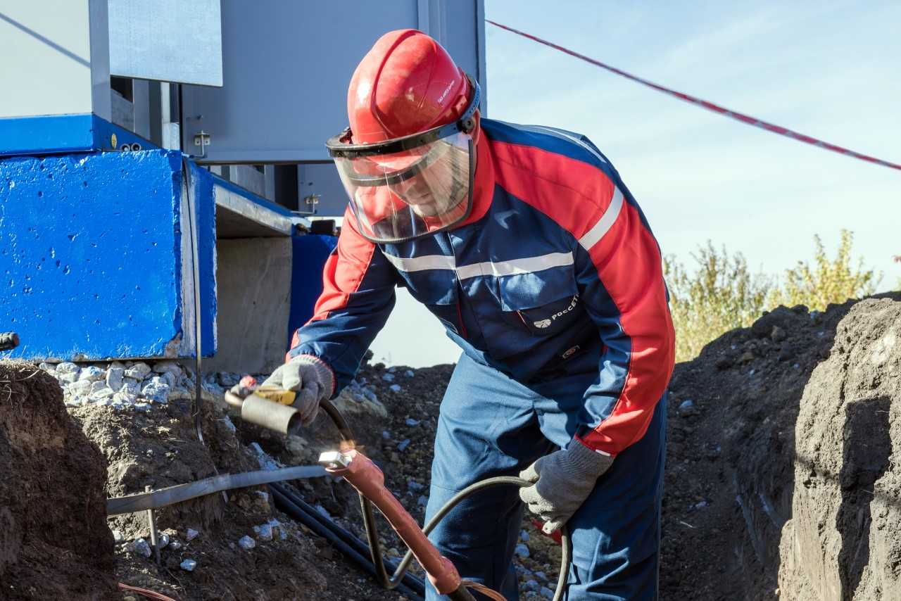 Компания «Россети Центр» обеспечила электроснабжение 32 новых объектов связи в Белгородской области.