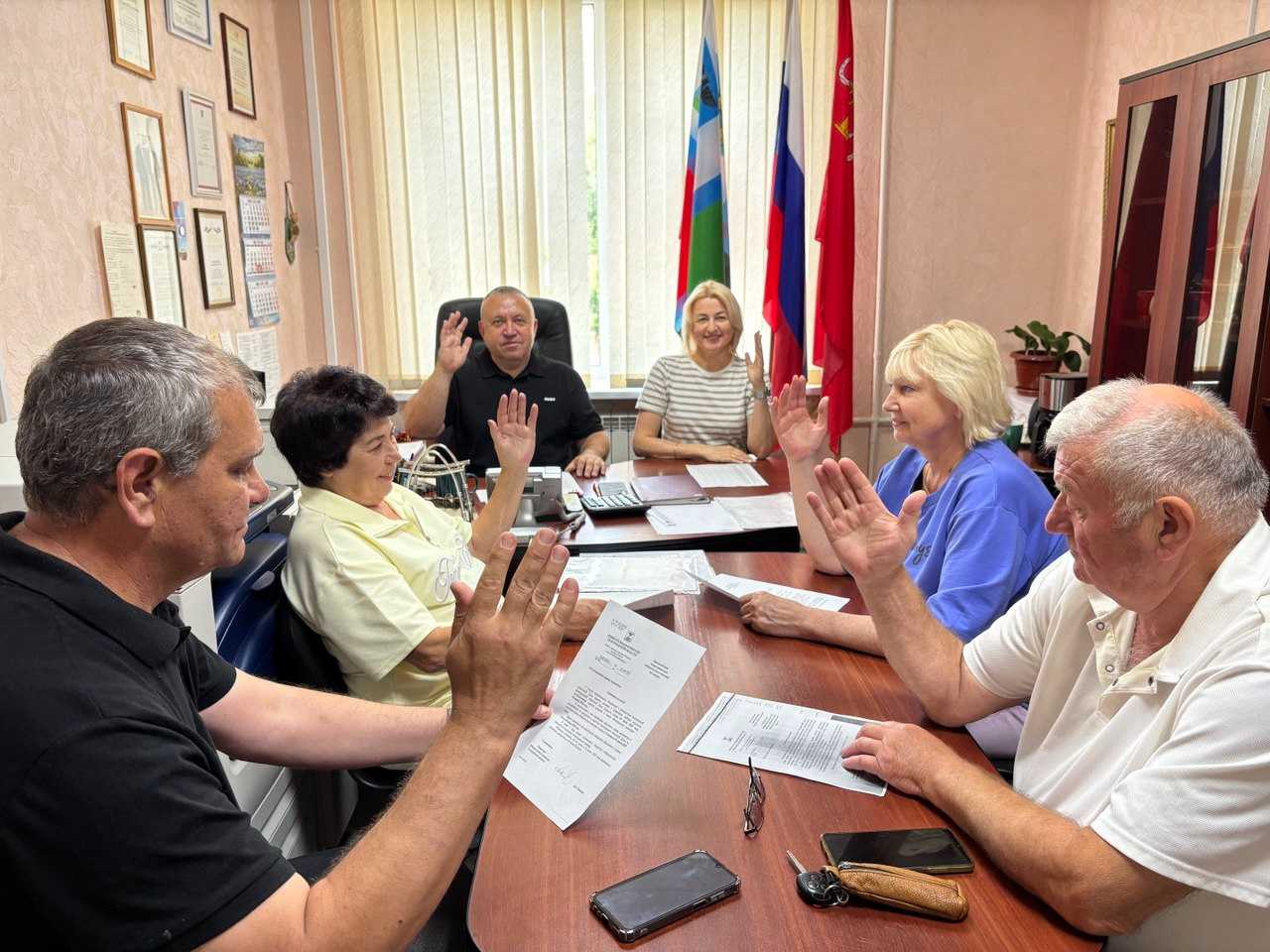 Шебекинский избирком провёл очередное заседание.