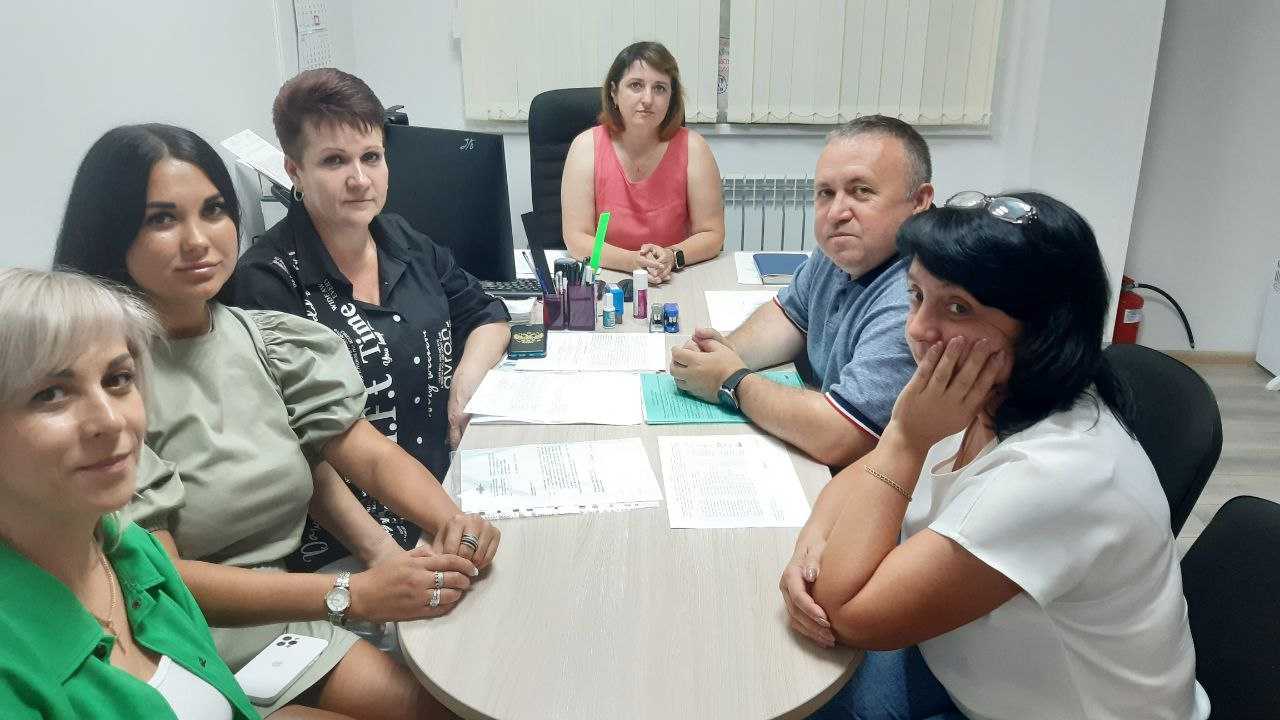 Шебекинский избирком постоянно взаимодействует с отделом      по вопросам миграции ОМВД России по Шебекинскому городскому округу.