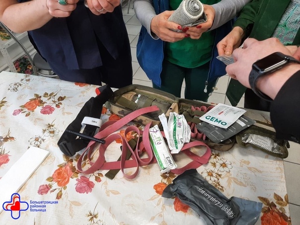 Врачи Большетроицкой районной больницы продолжают проводить курсы по оказанию первой медицинской помощи. Врачи Большетроицкой районной больницы продолжают проводить курсы по оказанию первой медицинской помощи.