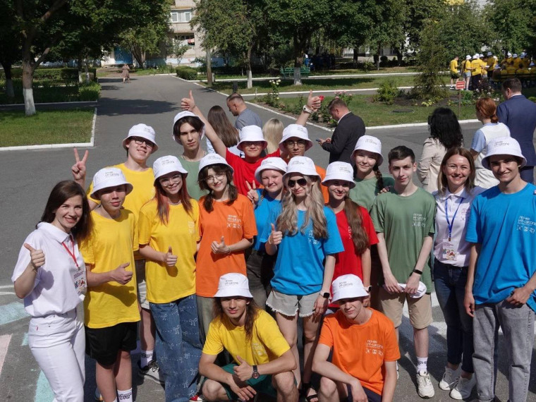 Обучающийся Большетроицкой школы Волков Артём показал наилучший результат на региональном чемпионате по цифровым компетенциям «Цифровое ГТО» и принял участие в «Летней ИТ-школе» в Старом Осколе.