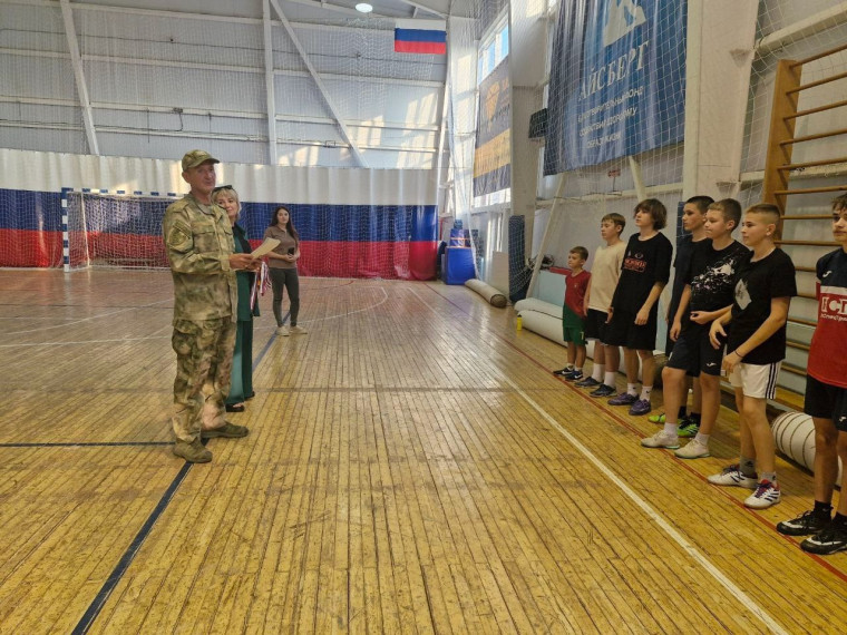 В Шебекинском округе прошёл турнир по мини-футболу, посвящённый Дню солидарности в борьбе с терроризмом.