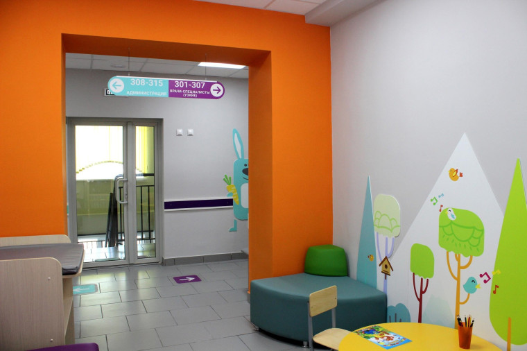 В здании шебекинской детской поликлиники возобновился приём пациентов.