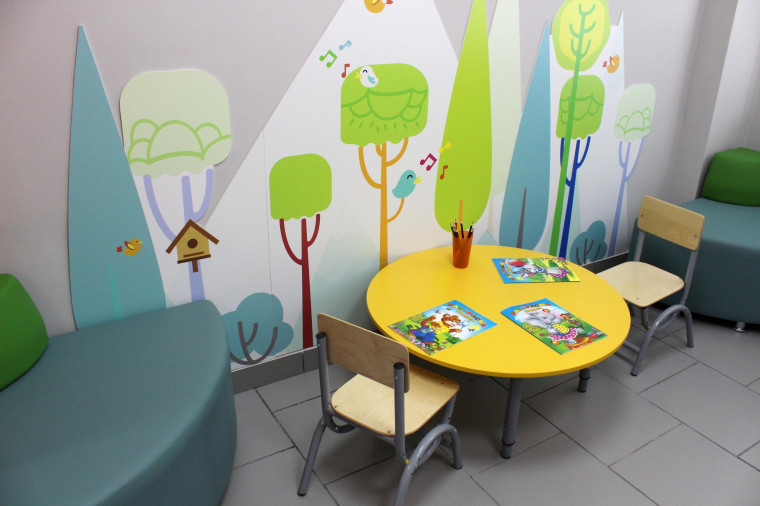 В здании шебекинской детской поликлиники возобновился приём пациентов.