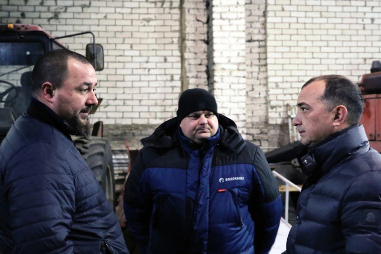 Владимир Жданов проверил готовность оперативных и аварийных служб.