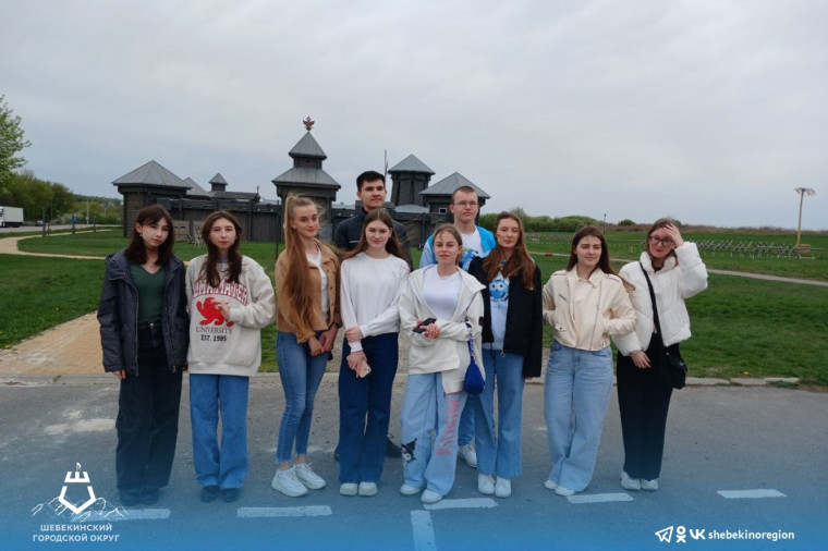 Учащиеся медицинского класса школы № 4 посетили Корочанскую Центральную районную больницу.