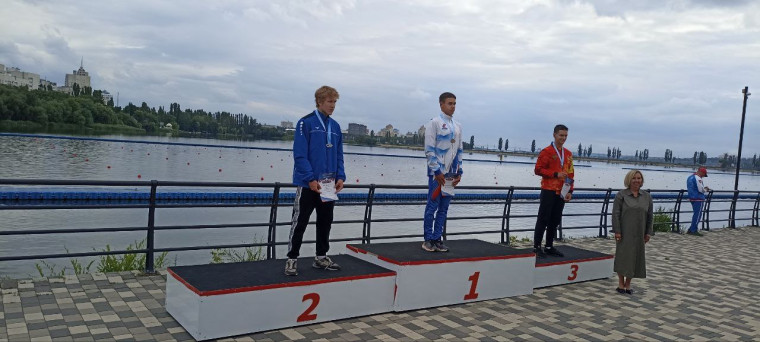 Шебекинцы приняли участие в первенств Центрального федерального округа по гребле на байдарках и каноэ.