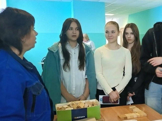 В рамках национального проекта «Молодёжь и дети» для шебекинских школьников провели День открытых дверей.