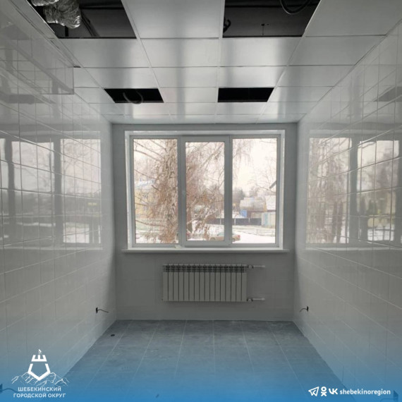 В Большетроицкой больнице строители приступили к внутренней отделке помещений.