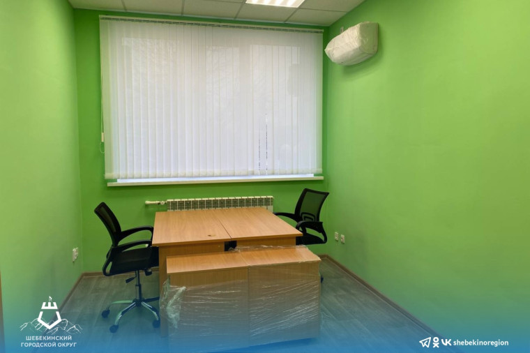 В Большетроицком подходит к завершению капитальный ремонт поликлиники.