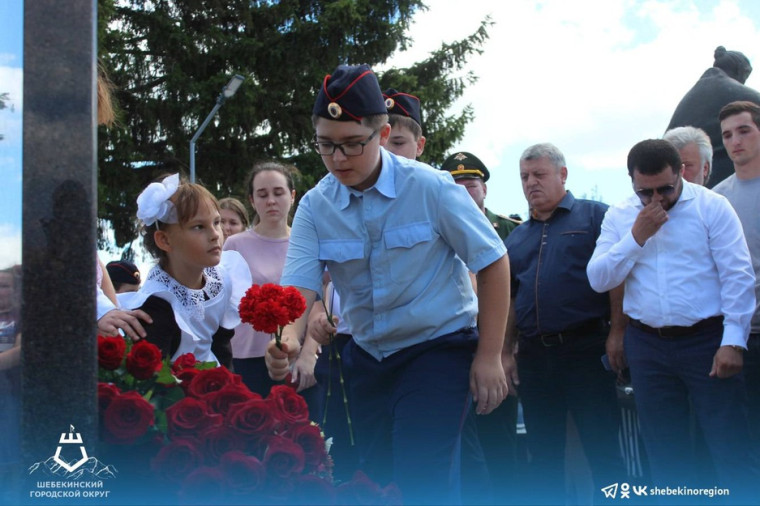 В Шебекино открыли мемориальную плиту в память о погибшем воине.